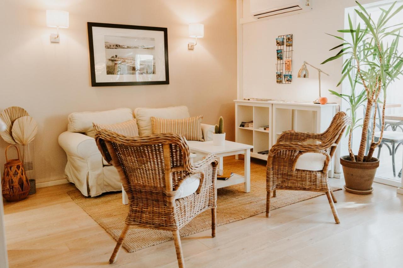 Hôtel Le Petit Castel Antibes Buitenkant foto