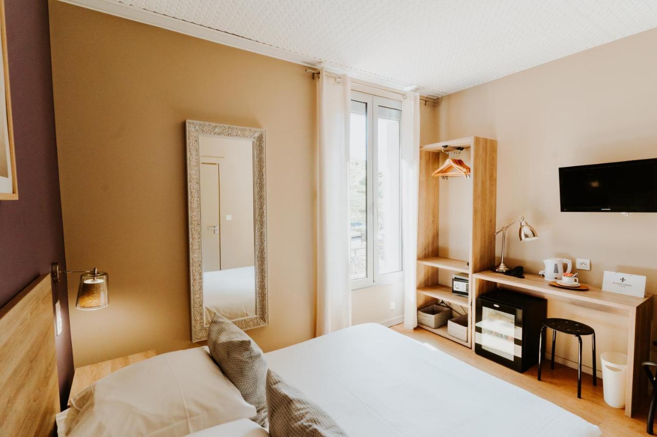 Hôtel Le Petit Castel Antibes Buitenkant foto
