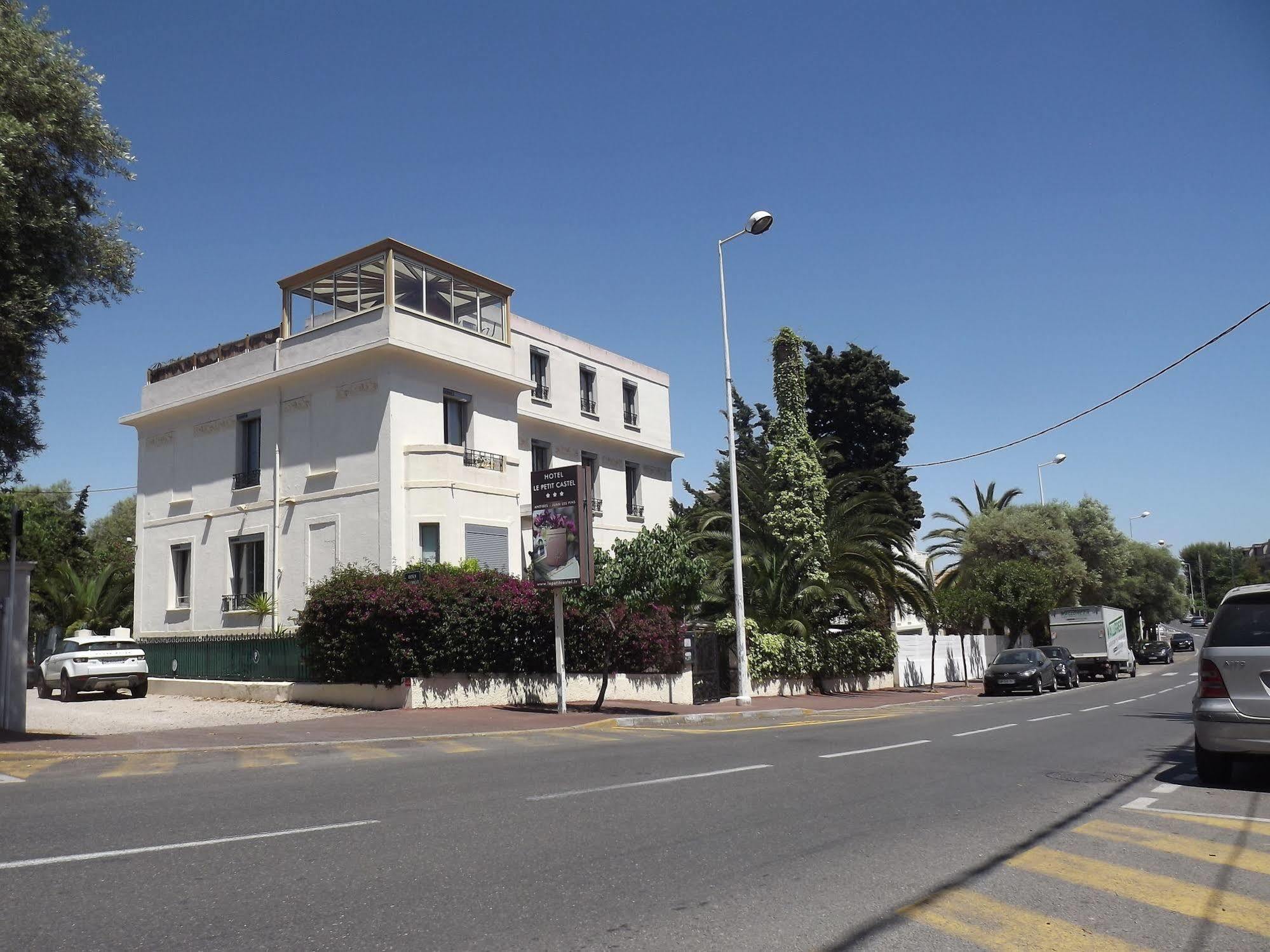 Hôtel Le Petit Castel Antibes Buitenkant foto